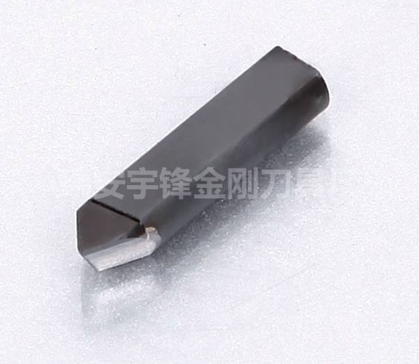 金剛石車(chē)削刀具