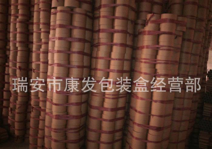 廠家生產(chǎn)墻貼用包裝紙筒，規(guī)格按客戶要求做，價(jià)格優(yōu)惠，有意洽談