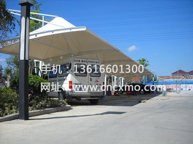 車棚、膜結(jié)構(gòu)停車棚040