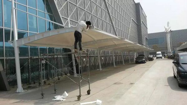 車棚
