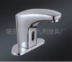 全自動(dòng)感應(yīng)水龍頭