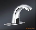 全自動(dòng)感應(yīng)水龍頭、小便器、大便器
