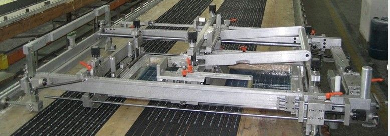 走臺(tái)絲印機(jī)、走臺(tái)印刷機(jī)