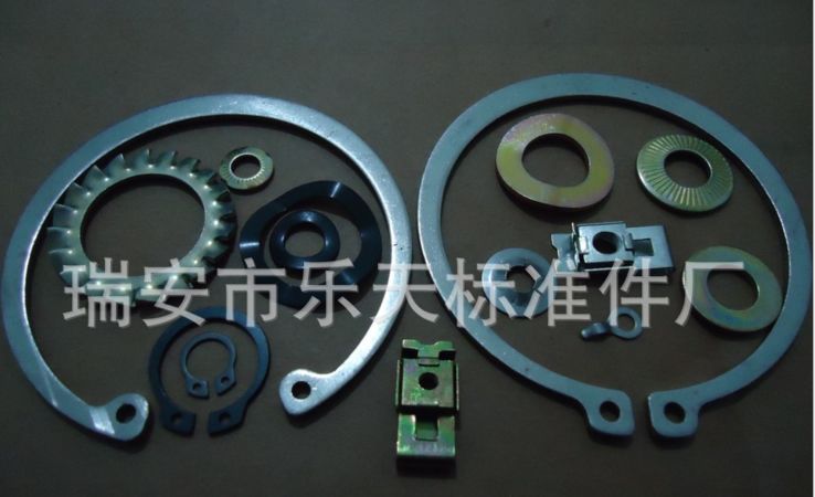 不銹鋼軸用彈性擋圈-A型應(yīng)用于機械工業(yè)的緊固件