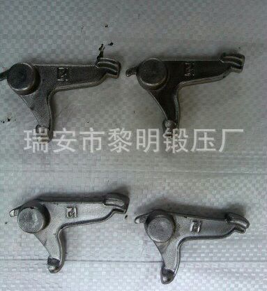 各種搖臂及拔叉毛坯