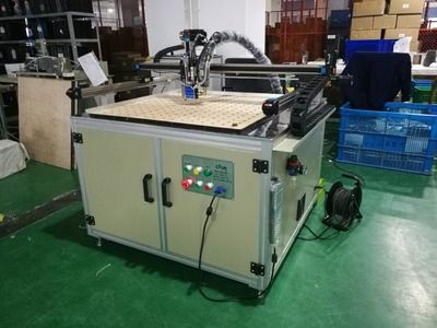 熱熔膠點(diǎn)膠機(jī) 熱熔膠自動(dòng)點(diǎn)膠機(jī) 腳墊點(diǎn)膠機(jī)