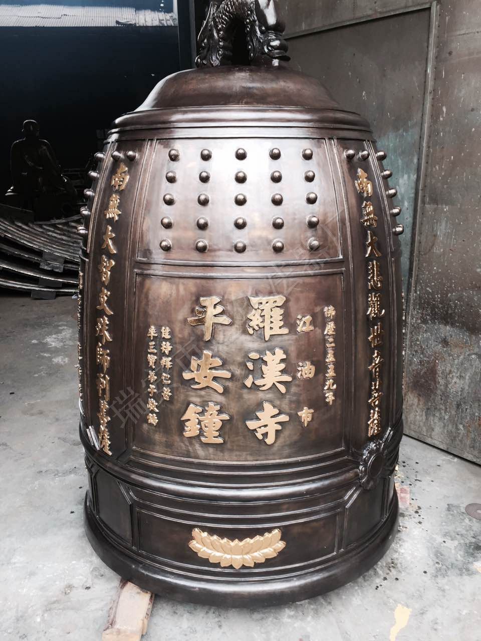 銅鐘