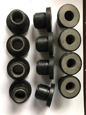 獵豹汽車(chē)CS10方向機(jī)轉(zhuǎn)向器電動(dòng)液壓款通用橡膠減震套安裝座