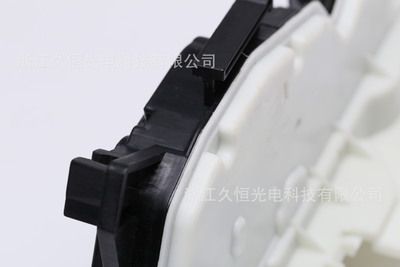 汽車(chē)門(mén)鎖 塑料外殼 聚甲醛 激光塑料焊接