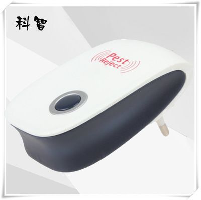 多功能超聲波電子驅(qū)蟲器 超聲波驅(qū)鼠 驅(qū)蚊器 滅蚊器