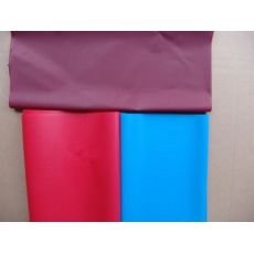PVC各種彩色塑料薄膜、地板保護(hù)膜A級(jí)AB級(jí)阻燃不阻燃膠帶膜