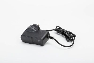 8.4V1A歐規(guī)電源適配器8.4V電源直流穩(wěn)壓輸出充電器